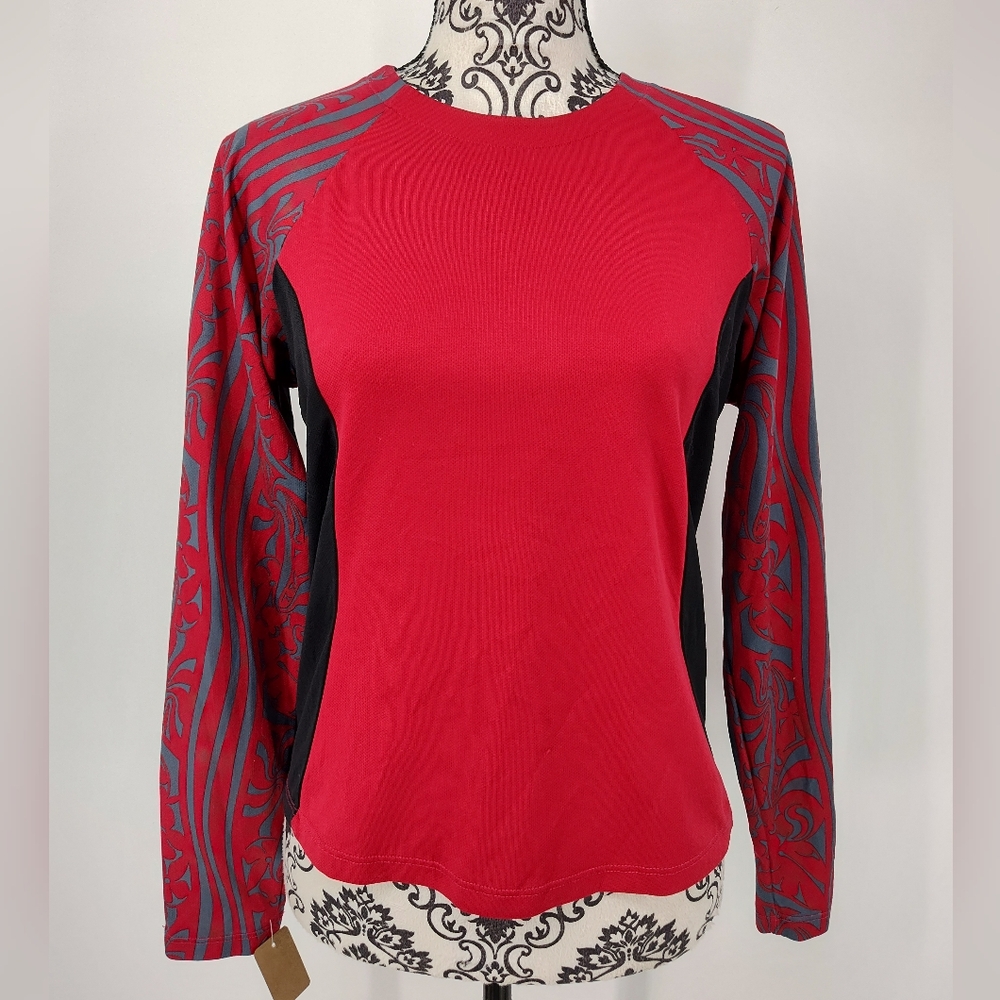 Brooks Women's Red and Black Long Sleeve Active Top Size Medium